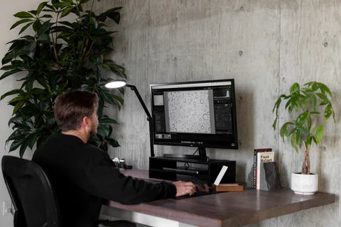 How Your Desk Affects Your Mood (More Than You Think)