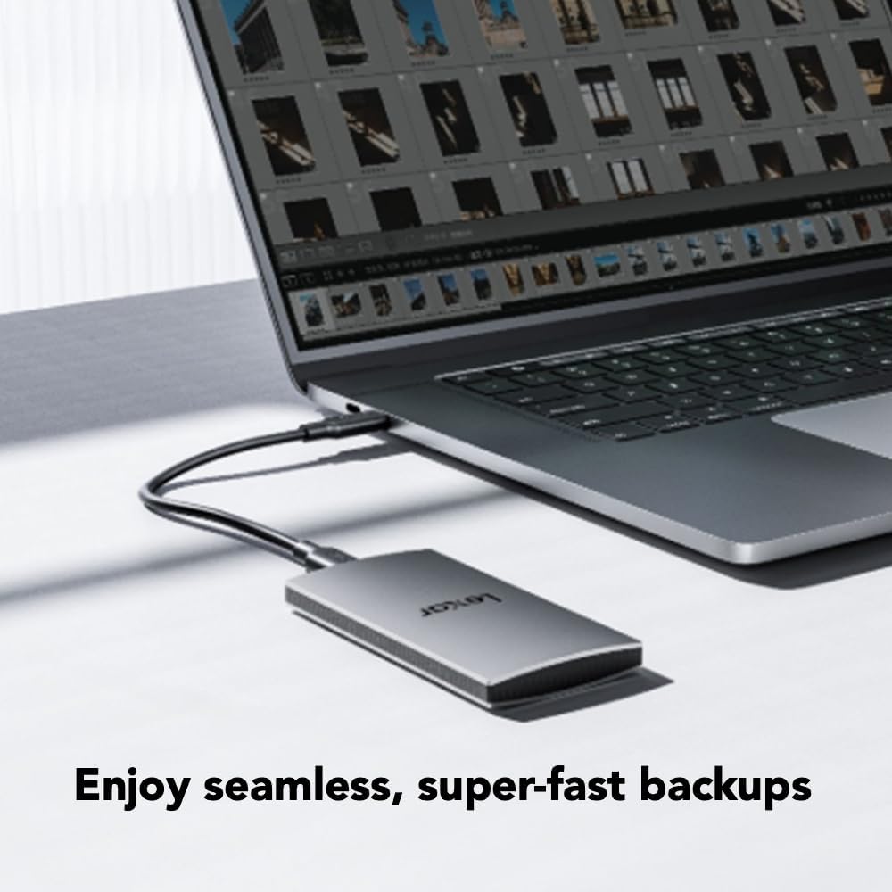 Lexar 2TB ES3 Portable SSD, Up to 1050MB/s Read & 1000MB/s Write, Compatible with PC & Mac, Tablets, Smartphones, External Solid State Drive, Silver (LES3XXX002T-RNSAU)