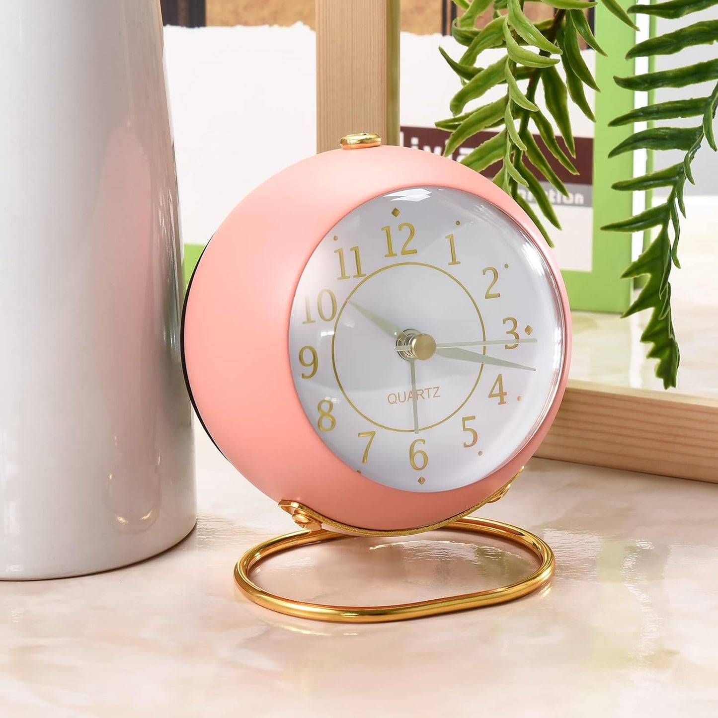 Analog Alarm Clocks,Retro Backlight Cute Simple Design Small Desk Clock with Night Light,Silent Non-Ticking,Battery Powered,for Kids,Bedroom,Travel,Kitchen,Bedside Desktop.(Green)