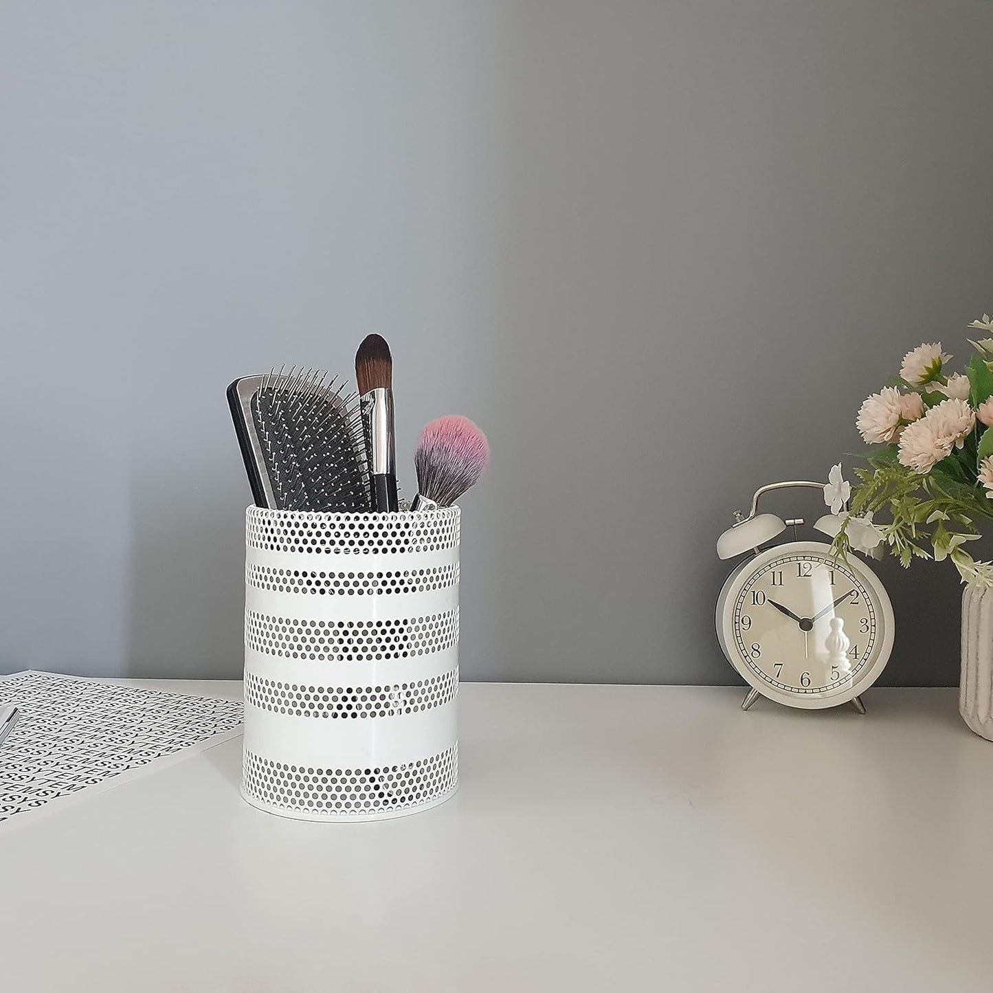 Metal Mesh Pen Pencil Cup Holder Stand Office Desk Organizer Stationery Caddy Makeup Brush Holder, White (Large)