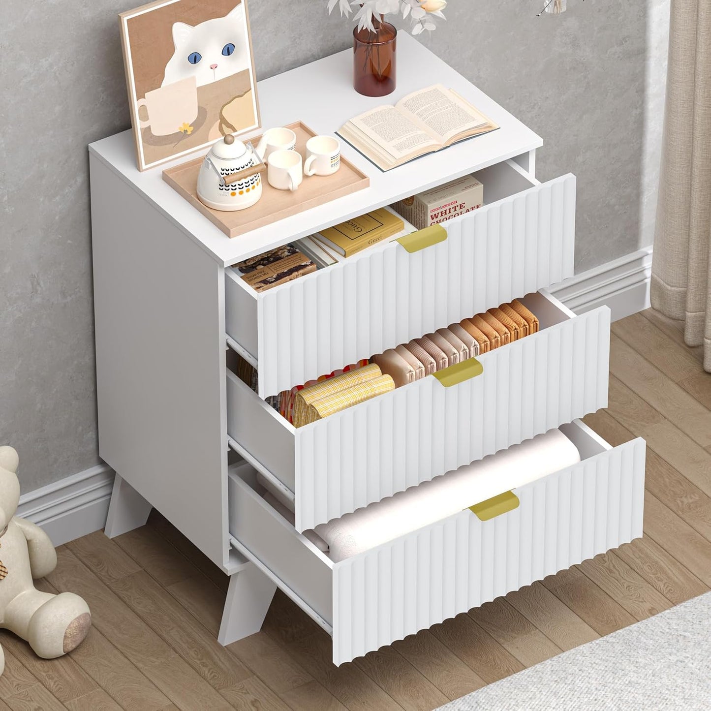 Fluted 3 Drawer Dresser, 30.3" Tall Compact Modern Boho Chest of Drawers, Wooden Storage Cabinet for Bedroom, Living Room, Entryway, Curved Profile Design