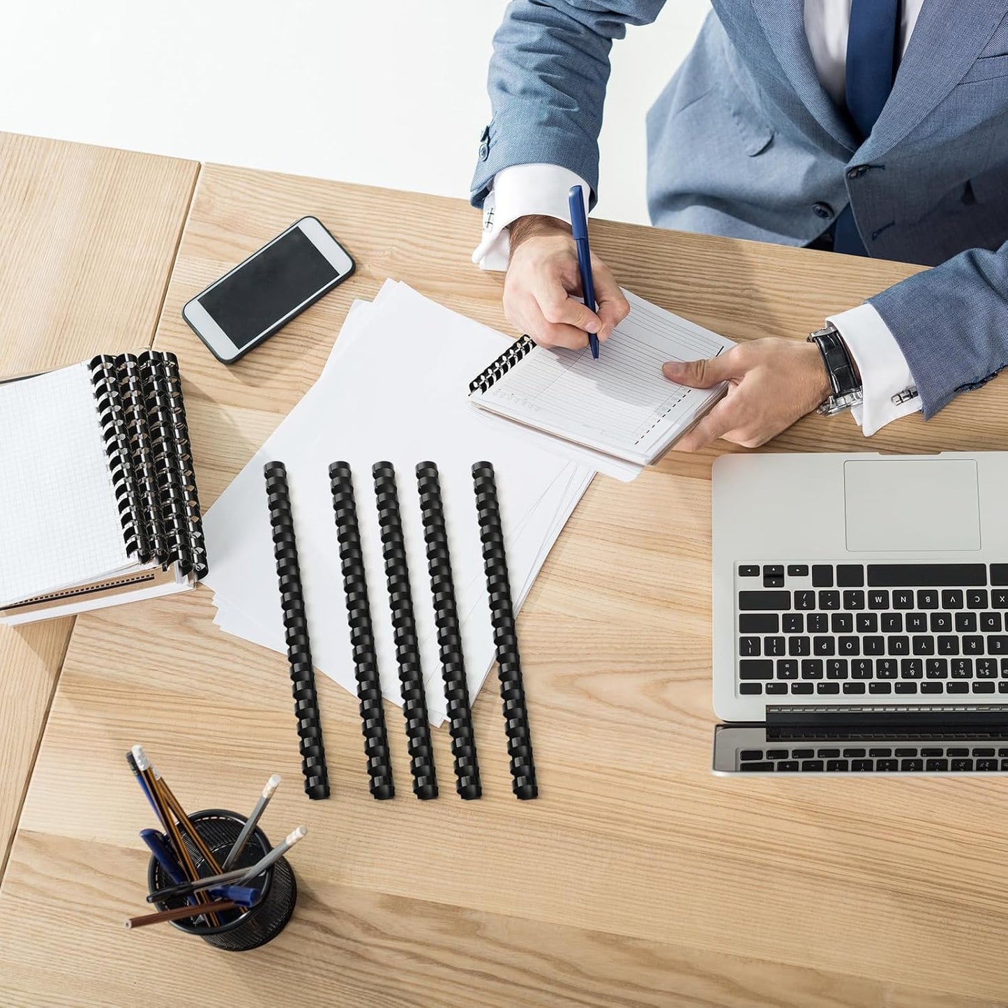 Yunsailing 150 Pack Plastic Binding Combs Plastic Binder Comb Ring 19 Ring Binding Spines Letter Size Spiral coils for Notebook Calendar(1/2 in,Black)