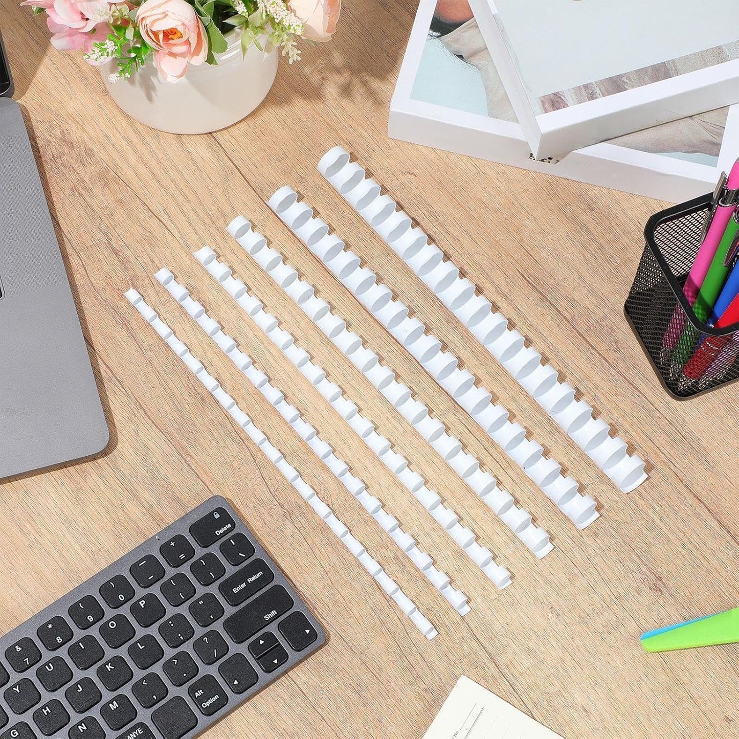 Yunsailing 150 Pack Plastic Binding Combs Plastic Binder Comb Ring 19 Ring Binding Spines Letter Size Spiral coils for Notebook Calendar(1/4 5/16 3/8 1/2 5/8 3/4 in,White)