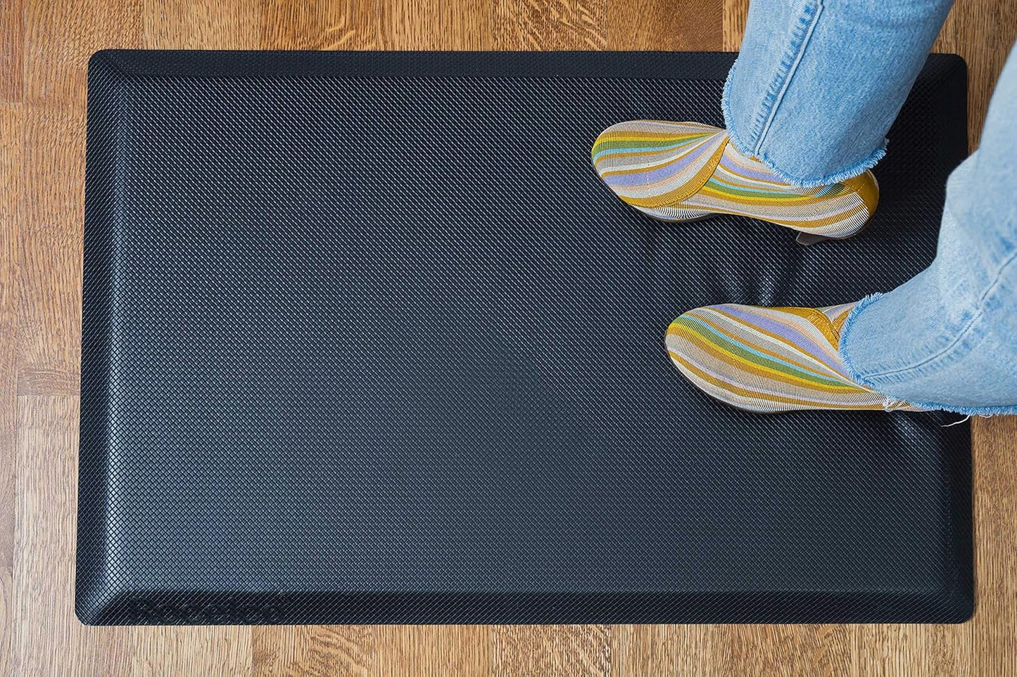 Rocelco 32" Height Adjustable Standing Desk Converter with Anti Fatigue Mat Bundle - Slide Out Retractable Keyboard Tray - Sit Stand Up Dual Monitor Riser - Computer Workstation - Gray (R ADRG-MAFM)